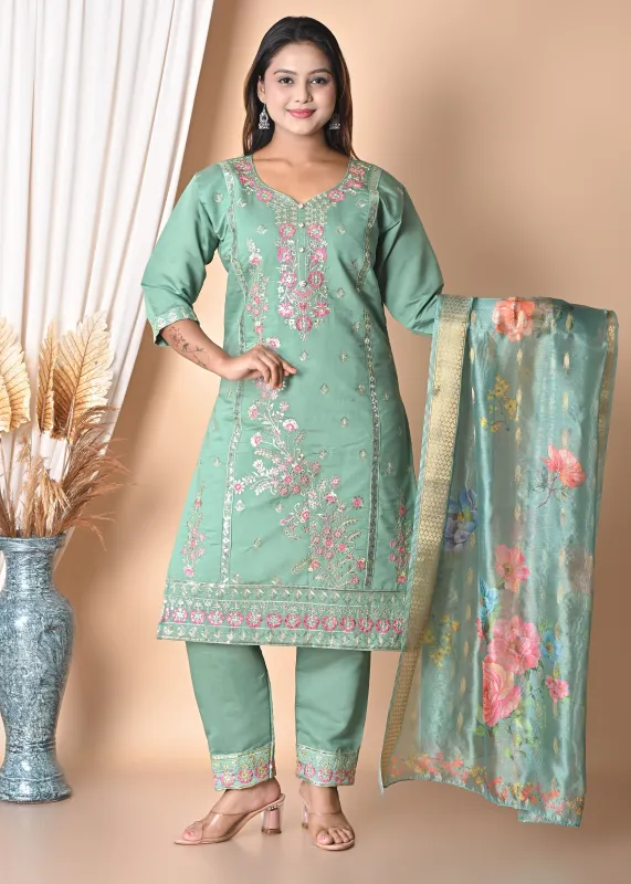 Women’s Elegant Embroidered Salwar Suit Set